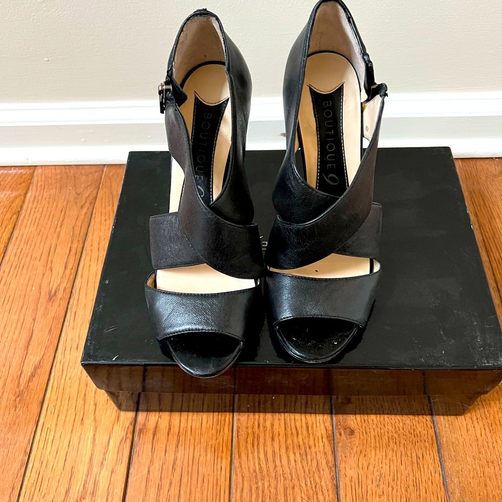 Black leather open toe heel